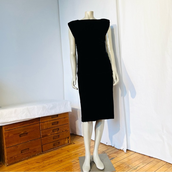 Oscar Di La Renta Miss O Vintage Velvet Dress - Picture 8 of 16